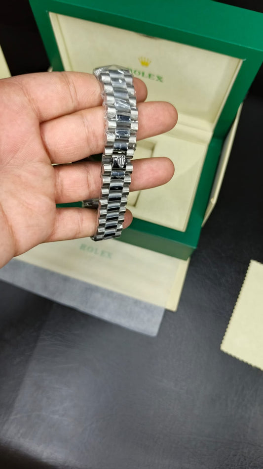 Rolex Date-Just (Silver-White)