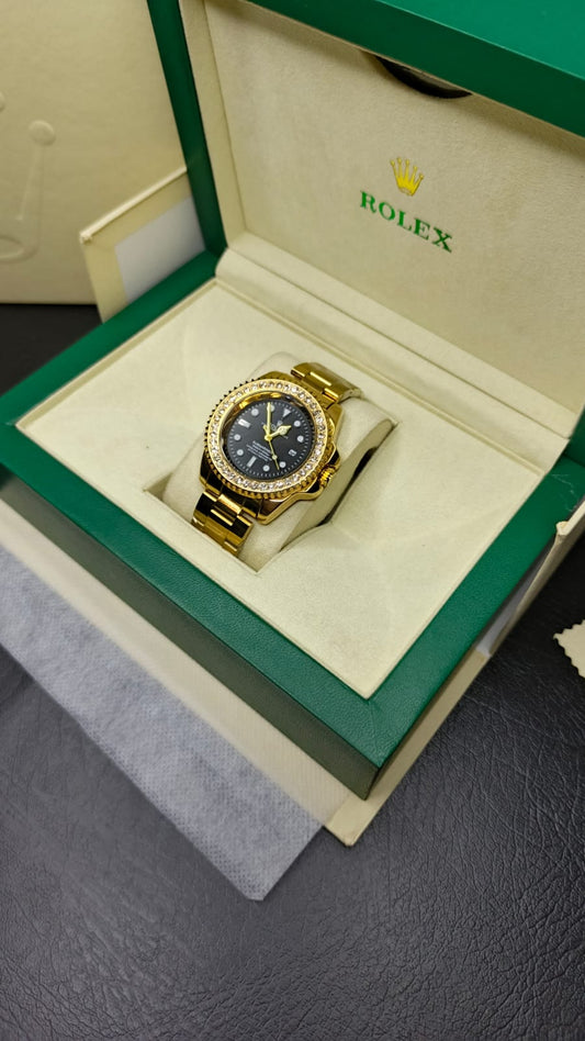 Rolex Submariner Diamond Rotating  (Gold-Black)