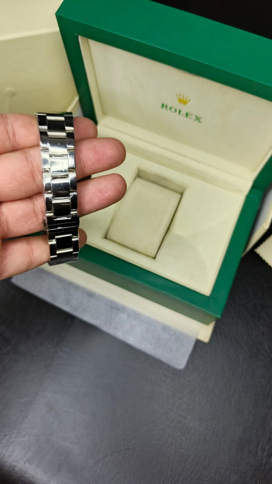 Rolex Submariner Diamond Rotating  (Silver-Black)