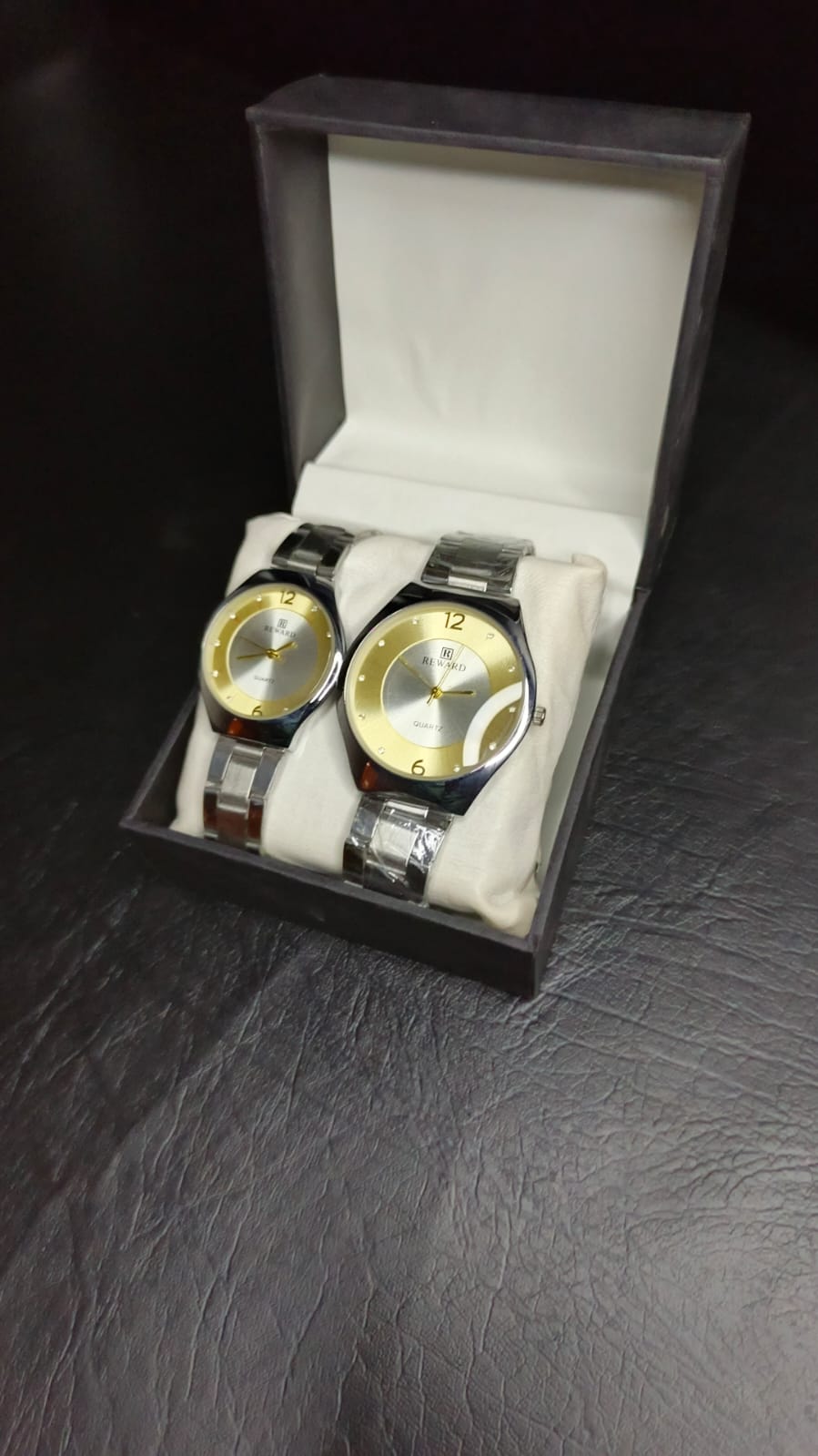 Reward Couple Watch (Orignal)