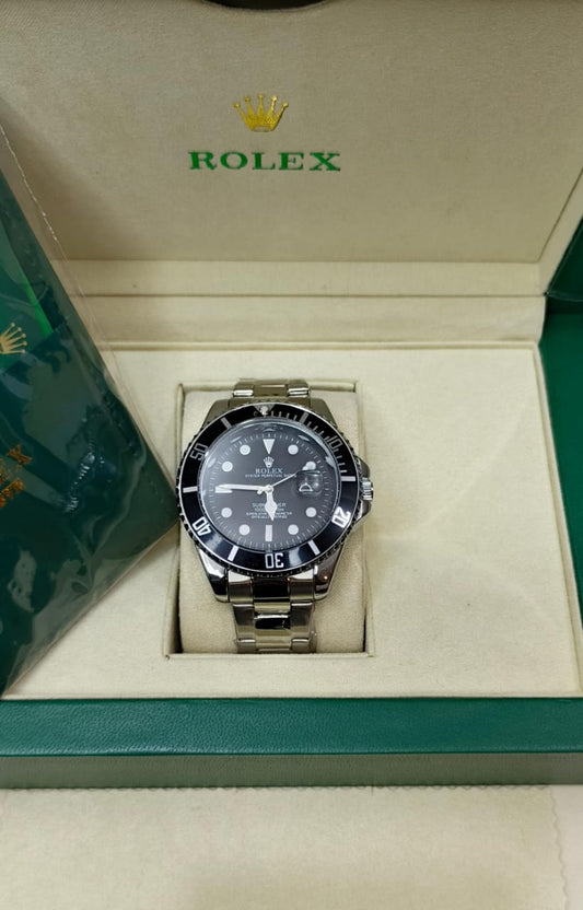 Rolex Submariner With Rotating Bazel